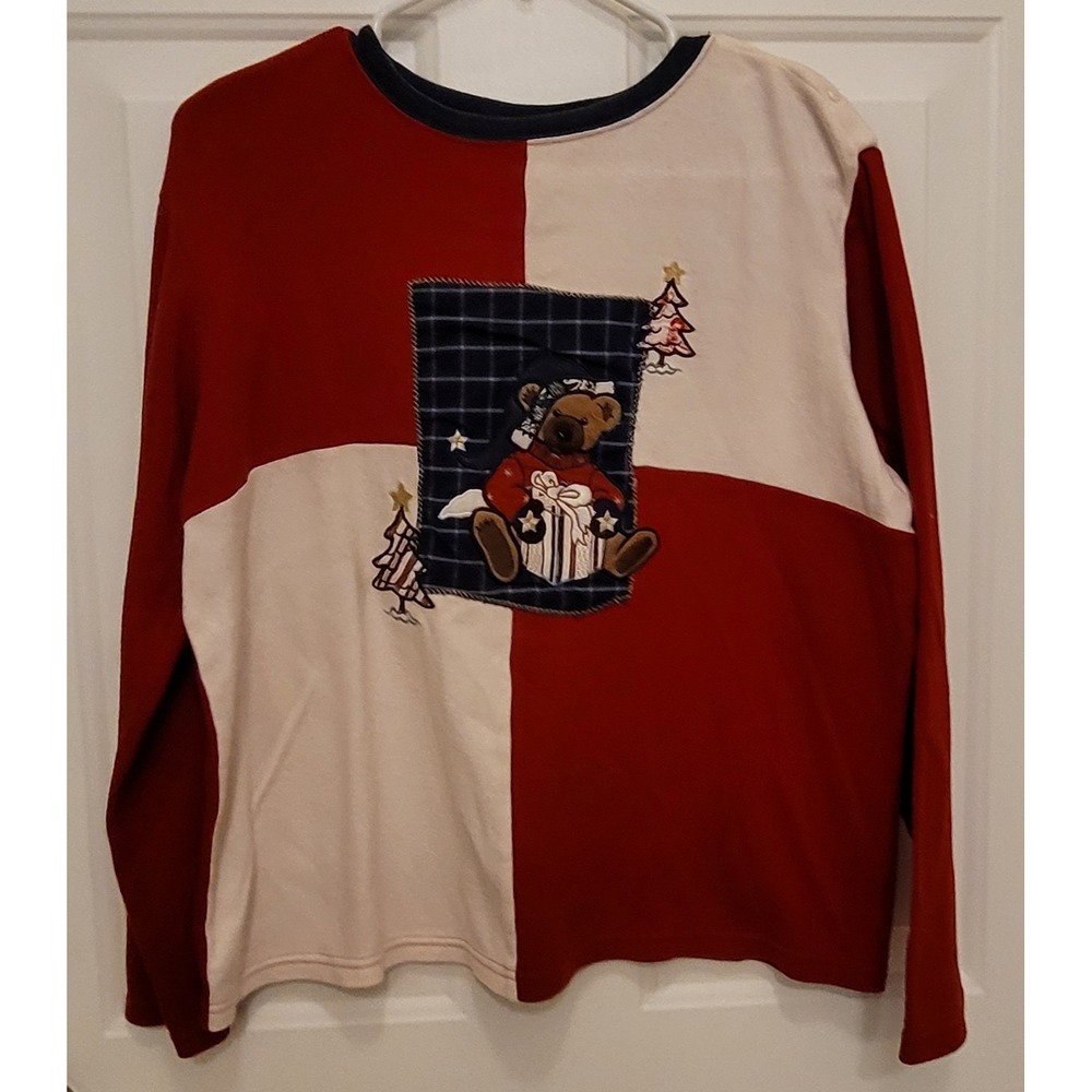 Karen Scott Sport Womens M Christmas pullover sweater bear w/gift tree red White